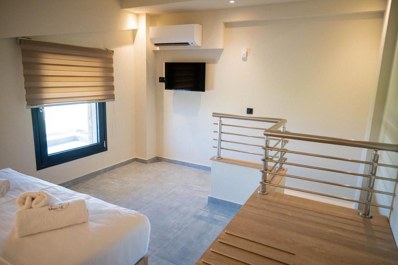 Fay Suites Flogita Exterior photo
