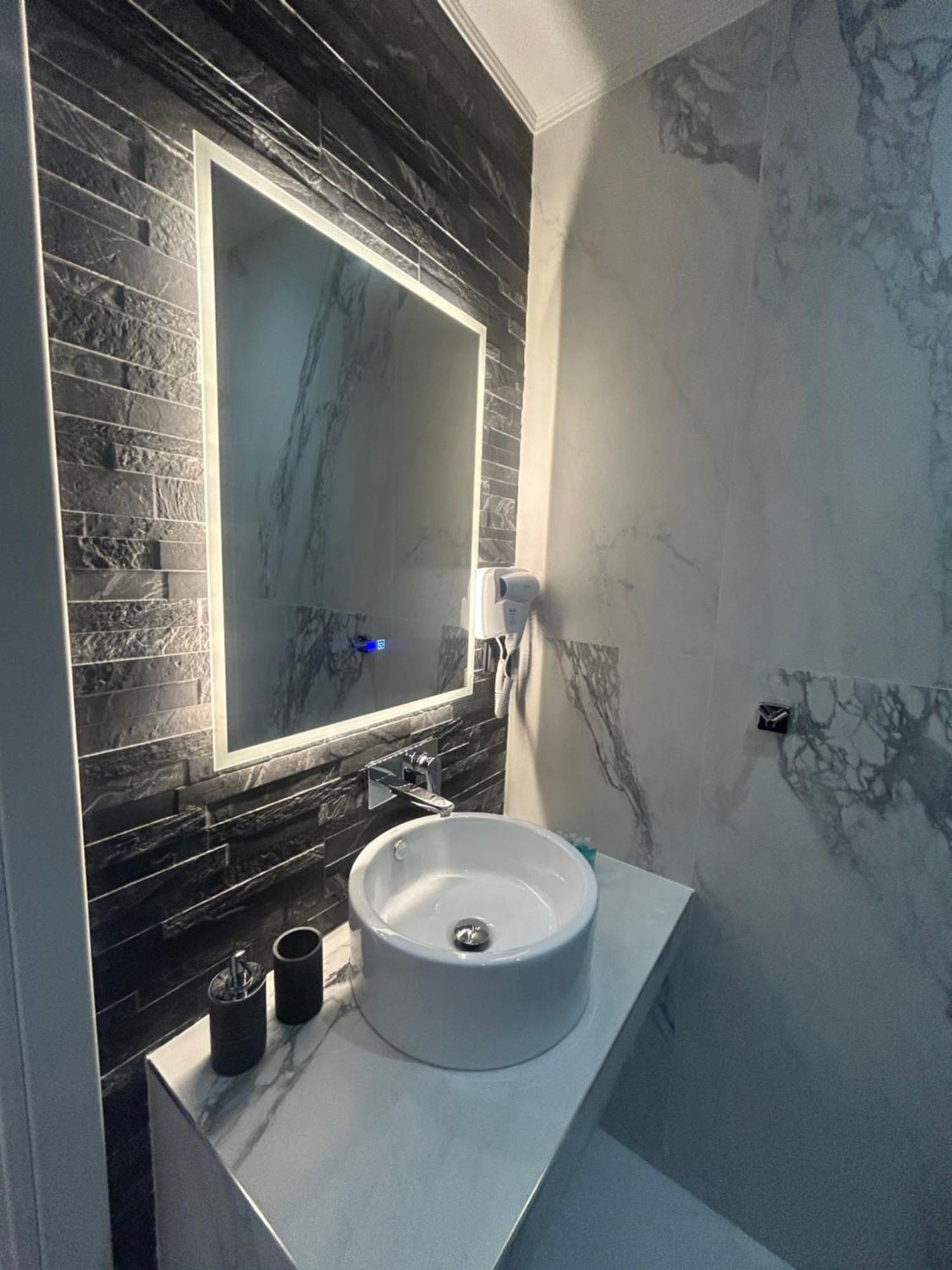 Fay Suites Flogita Exterior photo