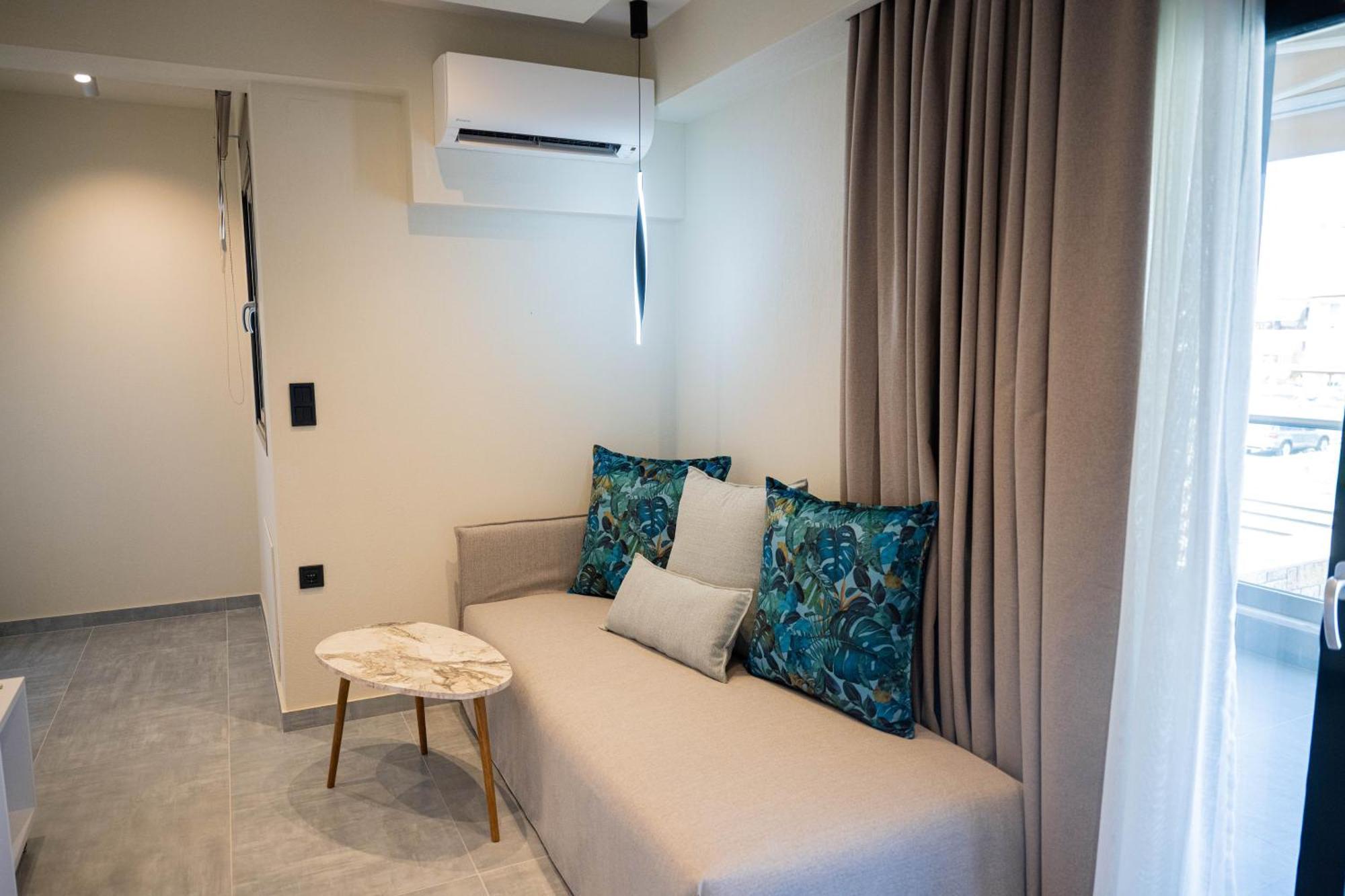 Fay Suites Flogita Exterior photo